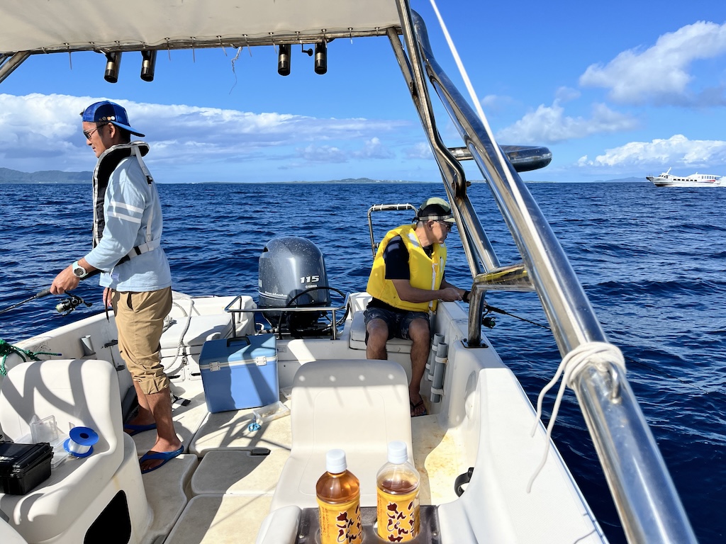 黒島　ボートフィッシング　Diving & Snorkeling Sea Light