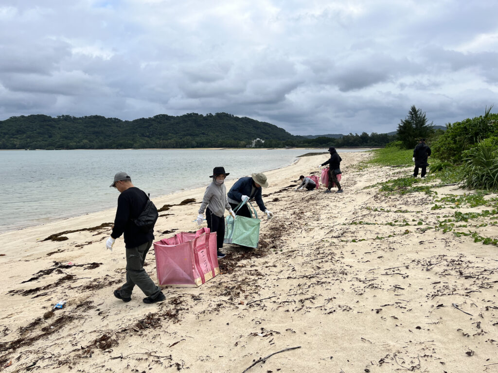 西表島　ビーチクリーン　西表アイランドホテル